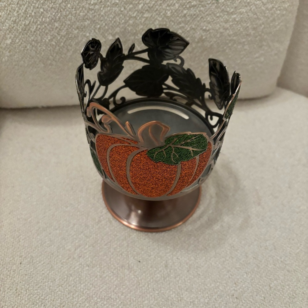 Bath & Body Works Pumpkin Patch Glitter 3-Wick Pedestal Candle Holder Copper - Picture 2 of 3